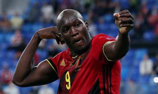 开云-【人物】以爱神之名秉爱神之箭 卢卡库射落北极熊